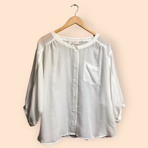 Ann Taylor LOFT White Oversized Lightweight Button Front Shirt Women’s Medium